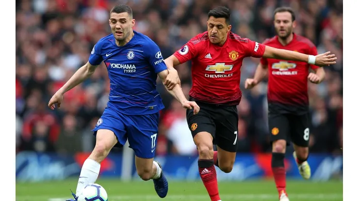 Man United iguala ante Chelsea con 25 minutos de Alexis