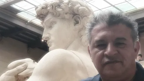 Claudio Borghi tuvo problemas comerciales