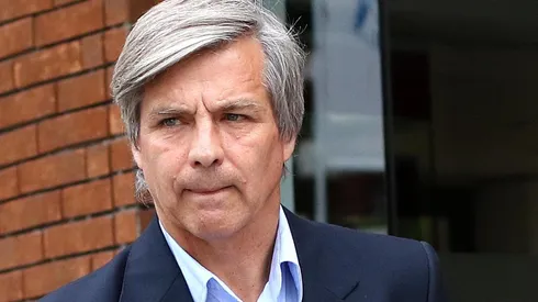 El candidato a la presidencia de la ANFP Harold Mayne Nicholls inscribe su candidatura