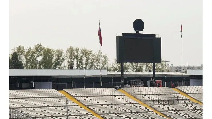 Cada detalle del Monumental que pudiese ser afectado, fue tapado en negro