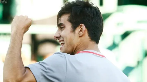 Garín aplastó a Shapovalov y se metió en octavos de final