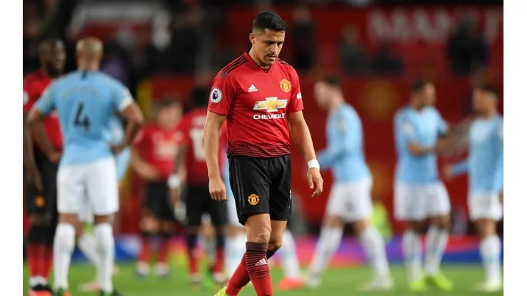 Alexis lamentándose por la oportunidad fallada