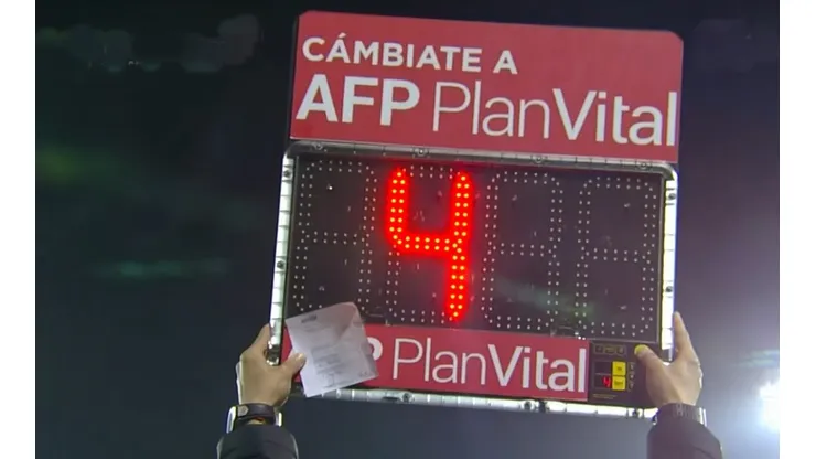 Cuatro minutos de descuentos determinó el árbitro Gilabert