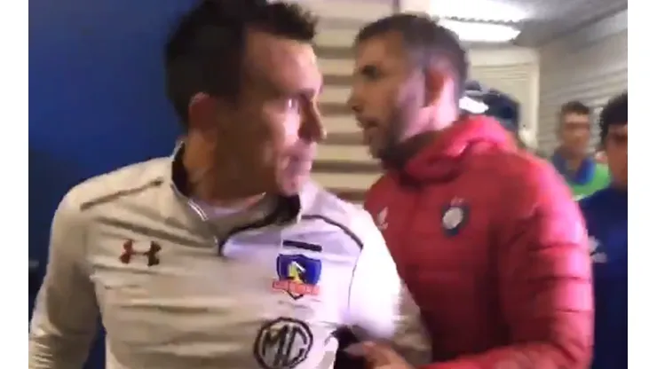 Mouche iba furioso en los camarines