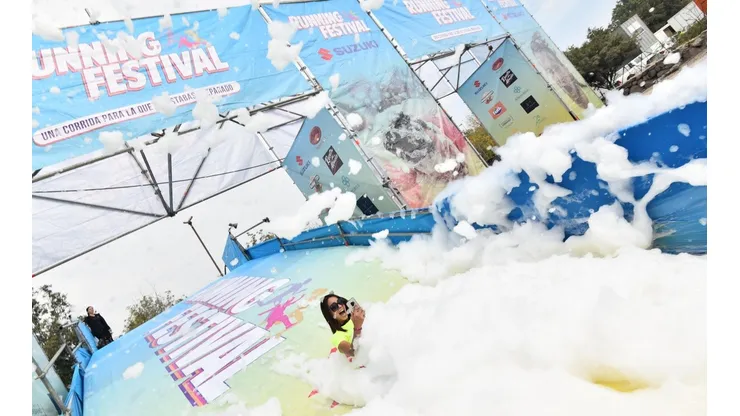 3 mil personas llegaron al Running Festival y gozaron de baños de espuma