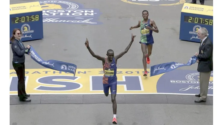 El Maratón de Boston tuvo un final histórico lleno de emociones