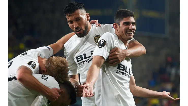 Valencia le ganó el derbi al Villarreal en la Europa League