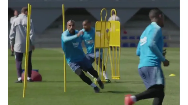Arturo Vidal aceleró al máximo en la Ciudad Joan Gamper