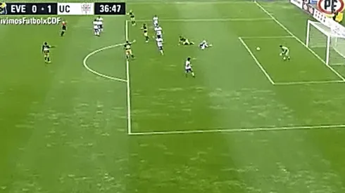 El instante en el que caen en el área