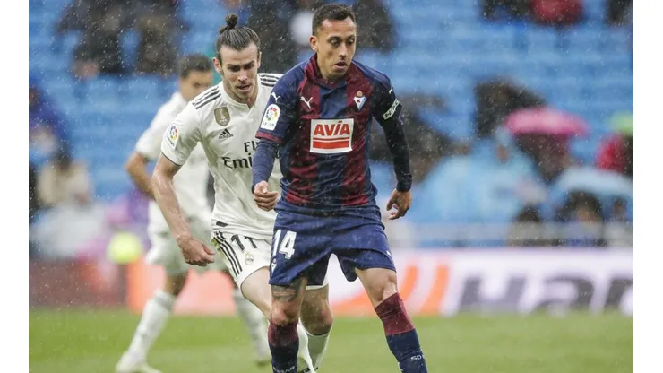 Orellana contra el Real Madrid.