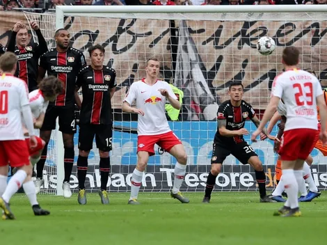 Aránguiz no pudo evitar una nueva caída del Leverkusen