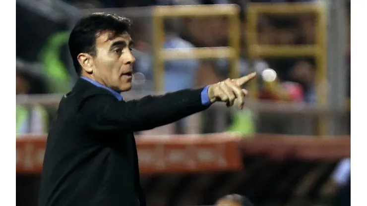 La detallada planilla de Gustavo Quinteros para el partido ante Gremio