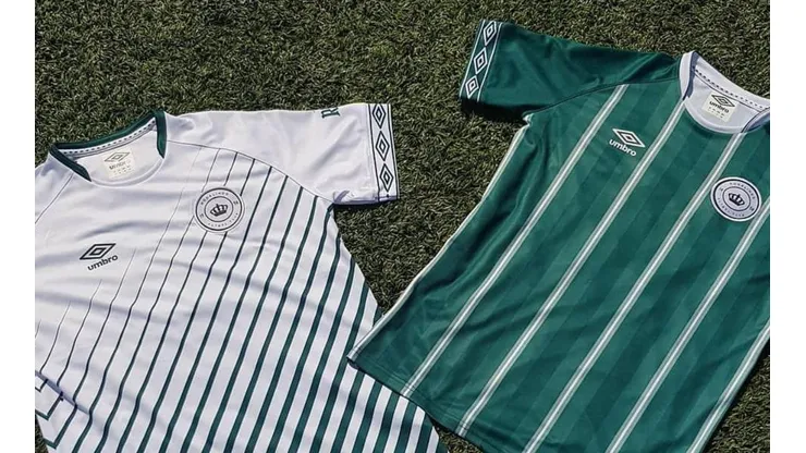 El nuevo diseño responde al espíritu de Umbro en su cumpleaños: Volver a las raíces del fútbol.