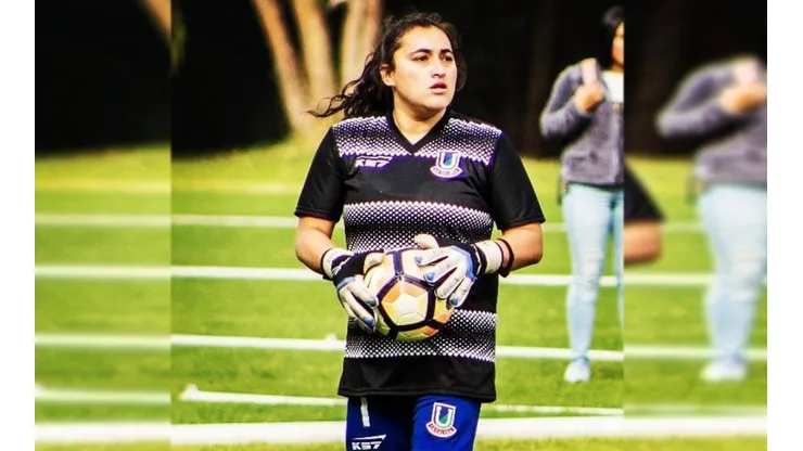 Karen Frez vive un drama por la falta de derechos del fútbol femenino.