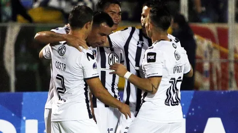 Paredes celebra su histórico gol en Quito.