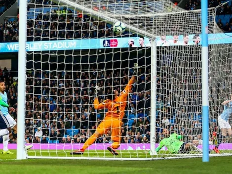 Manchester City derrota al Cardiff y recupera la punta de la tabla