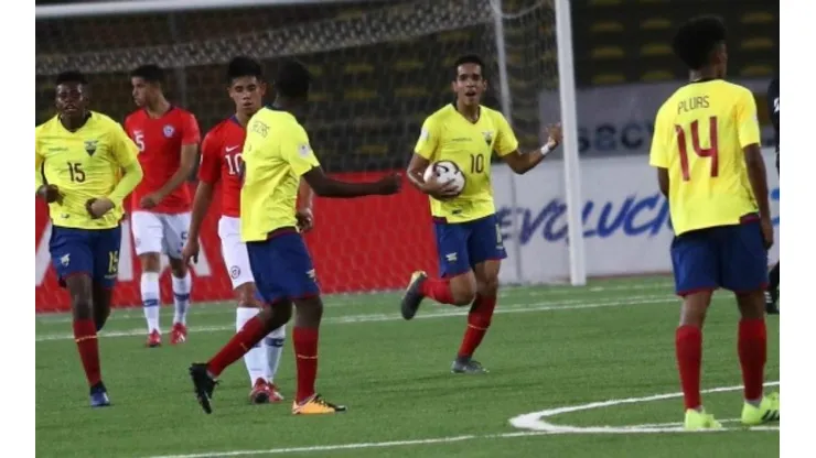 Ecuador ya derrotó a Chile en la primera ronda del Sudamericano