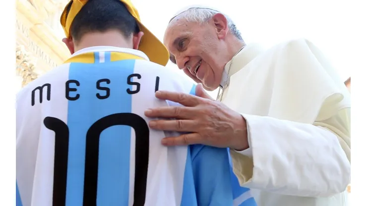 La contundente respuesta del Papa sobre Messi: "No es Dios"