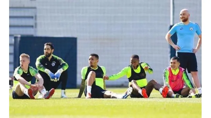Claudio Bravo fue la novedad de la semana en Manchester City