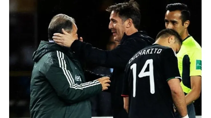 El terrible pelotazo del Toto Berizzo al Tata Martino