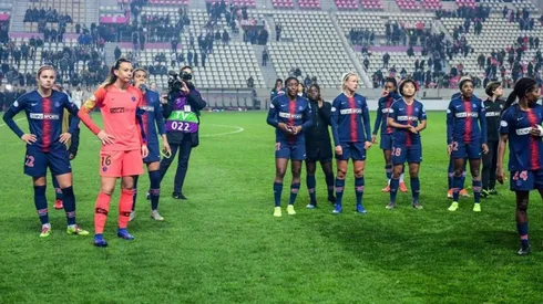 Tiane y el PSG lamentan la eliminación.