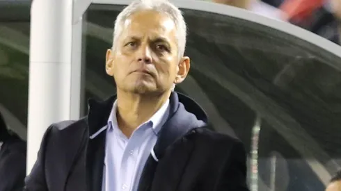 "Raúl" Rueda aparece dirigiendo a la Roja ante México