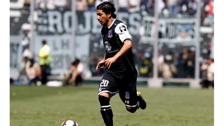 Jaime Valdés sale lesionado del amistoso de Colo Colo