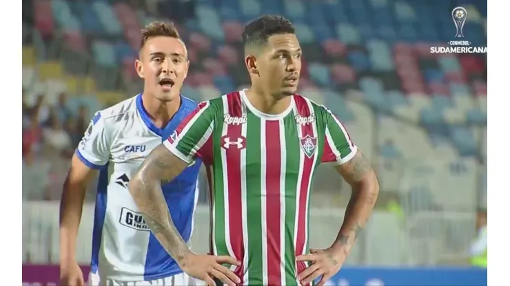 Astaburuaga le dijo de todo a Luciano para que fallara su penal