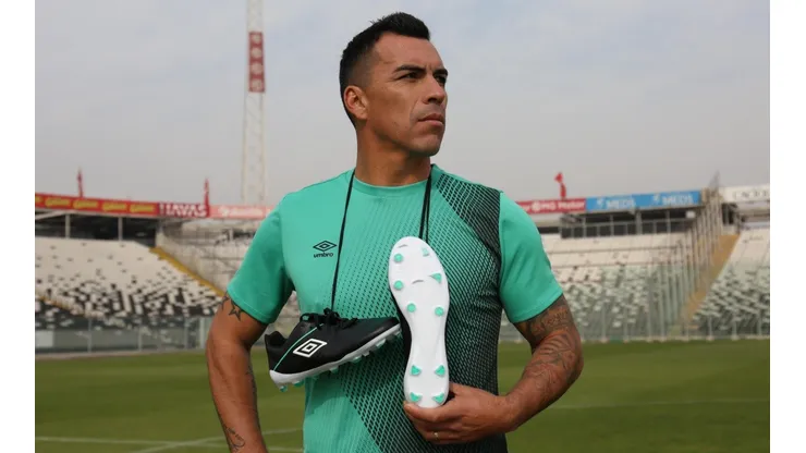 Paredes se lució en su nuevo rol de modelo