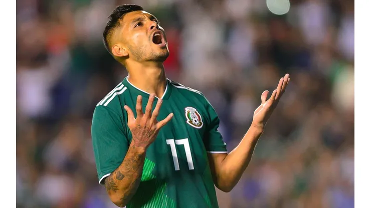 Tecatito Corona se quedó al margen del juego ante Chile