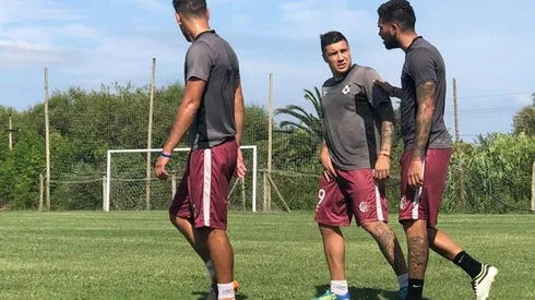 Christian Bravo la rompe en Uruguay