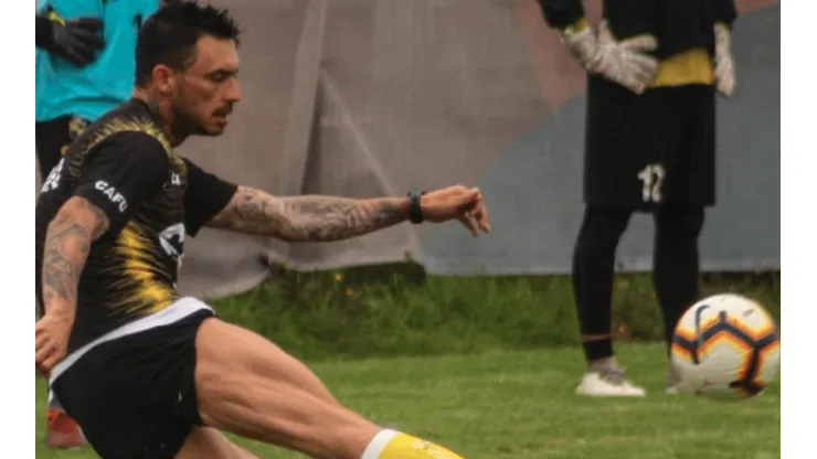 Mauricio Pinilla anota un doblete en amistoso de Coquimbo Unido