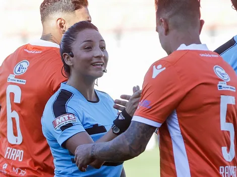 [Fotos] Así ha sido el positivo debut de las mujeres árbitras asistentes