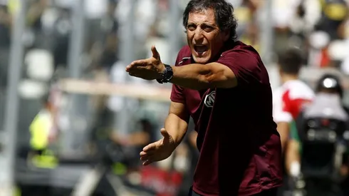 El Comandante en el clásico contra la Católica.