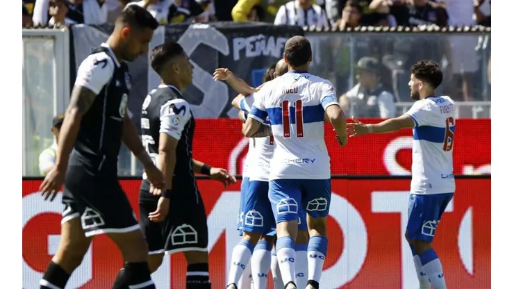 Colo Colo cae ante la UC terminado el primer tiempo.