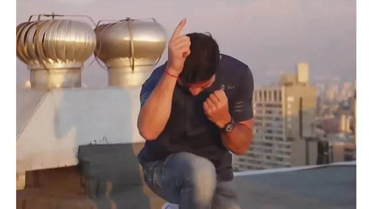 Seco: Marcelo Salas hace un gol de arco a arco ¡de un edificio a otro!