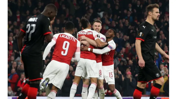Arsenal en 15 minutos dio vuelta la serie ante Rennes