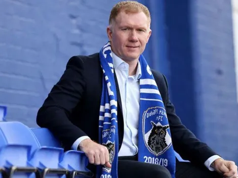 Scholes duró 31 días como entrenador del Oldham
