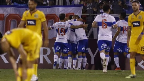 La UC sube en el Grupo 8 de la Copa Libertadores.