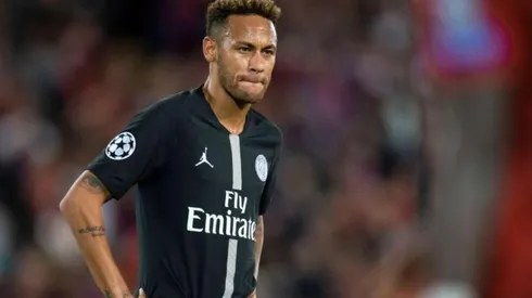 UEFA abre expediente contra Neymar por sus reclamos contra el VAR