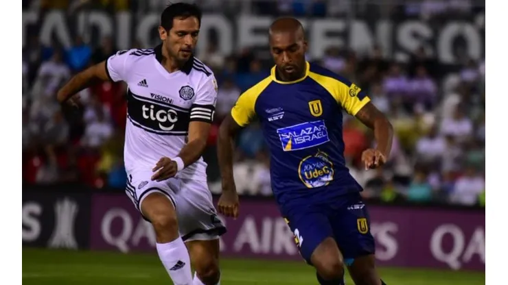 Ni la presencia del histórico Roque Santa Cruz evitó el punto chileno