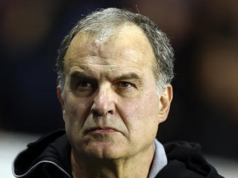 Leeds de Bielsa golea al Reading y se acerca a la Premier