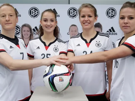 ¡Gran idea! Marca deportiva pagará el mismo premio a hombres y mujeres por ganar el Mundial