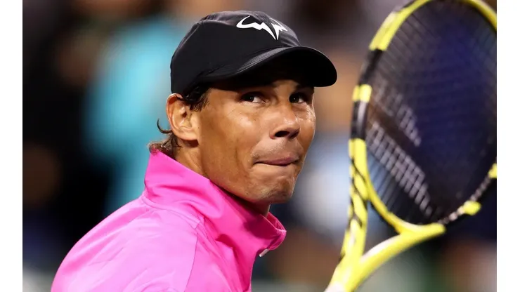 Rafa Nadal llegó tarde a su debut en Indian Wells, pero ganó con una paliza