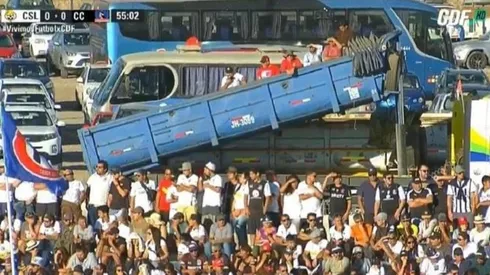 Los fanáticos que no pudieron comprar entrada en Cobresal.