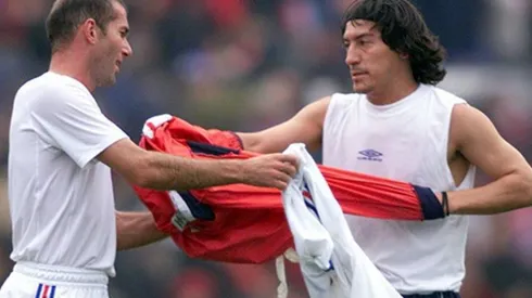 Zidane jugó ante Chile en la despedida de la selección de Iván Zamorano