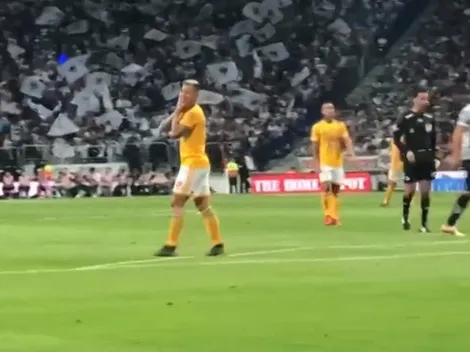 Edu Vargas se pierde un gol solo y la prensa mexicana lo tilda de "fantasma"