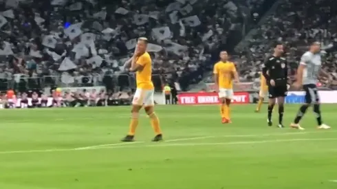 Eduardo Vargas fue calificado como "un fantasma" por la prensa mexicana