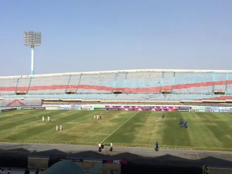 [Video] Protestas en Venezuela por obligarlos a jugar sin agua ni luz