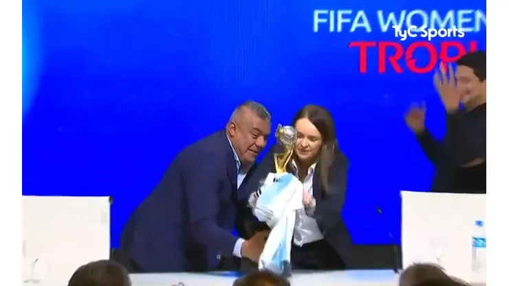 'Chiqui' Tapia casi bota la Copa del Mundo Femenina